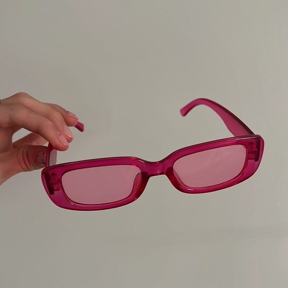 pink glasses
